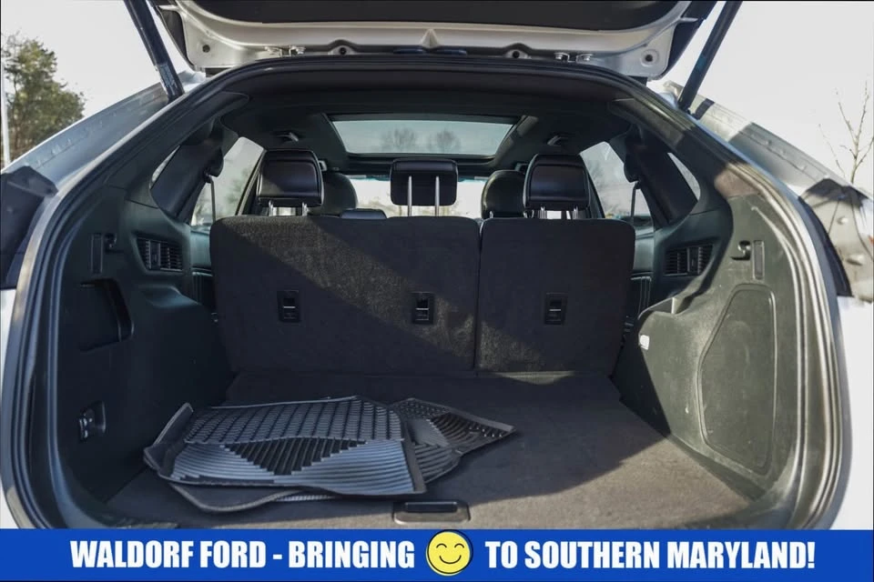 2019 Ford Edge - Image 9 of 17