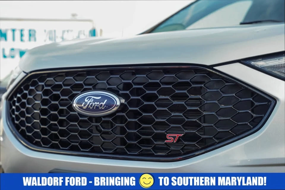 2019 Ford Edge - Image 11 of 17