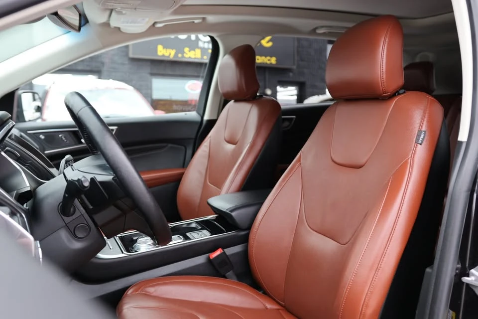 2019 Ford Edge - Image 15 of 20