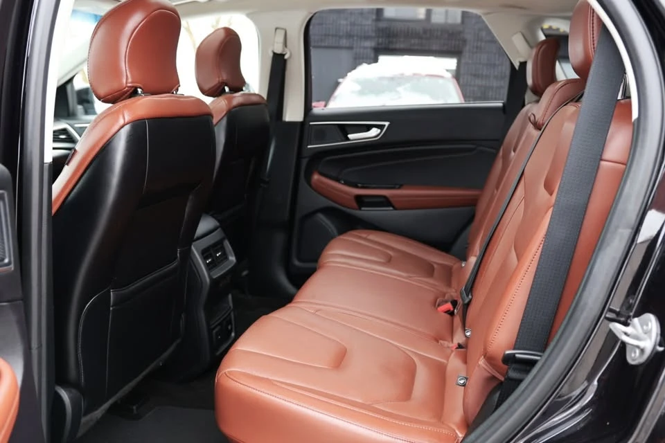 2019 Ford Edge - Image 17 of 20