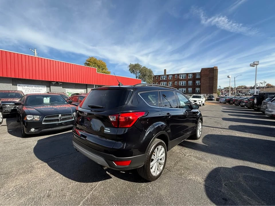 2019 Ford Escape - Image 4 of 10