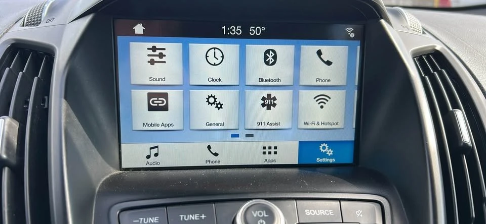 2019 Ford Escape - Image 15 of 17