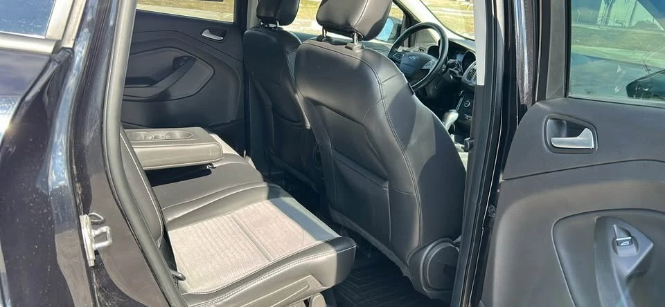 2019 Ford Escape - Image 10 of 17