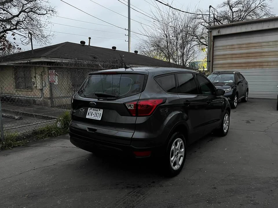 2019 Ford Escape - Image 3 of 4