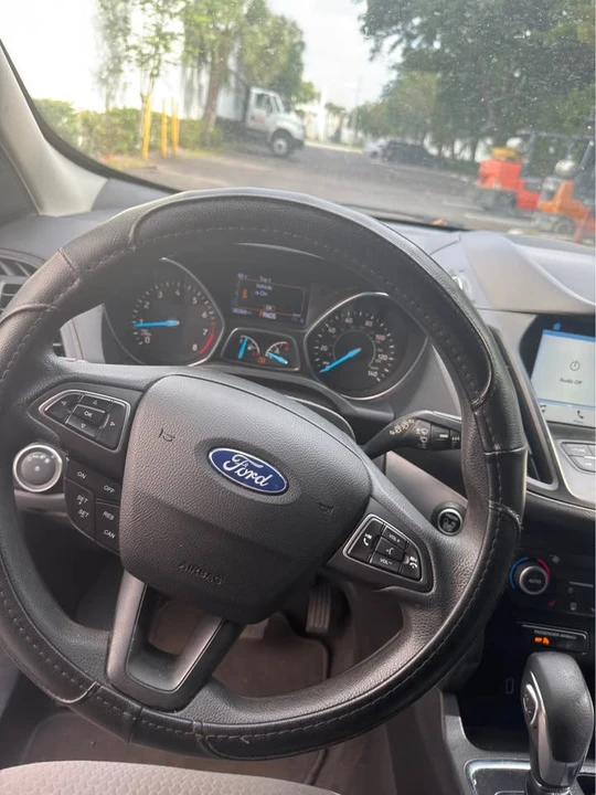 2019 Ford Escape - Image 17 of 20