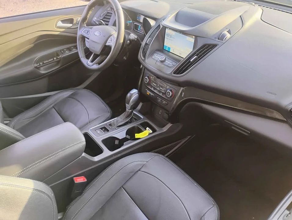 2019 Ford Escape - Image 15 of 19