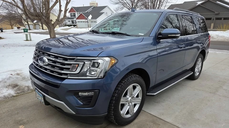 2019 Ford Expedition 4th Gen - Image 2 of 11