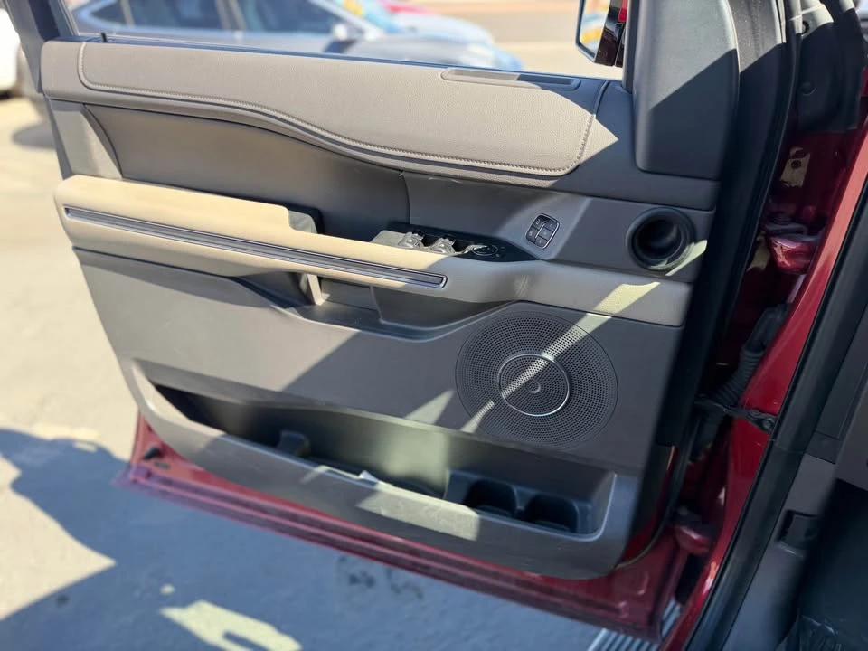 2019 Ford Expedition 4th Gen - Image 9 of 14