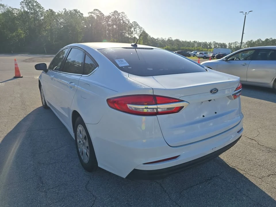 2019 Ford Fusion 2nd Gen - Image 3 of 13