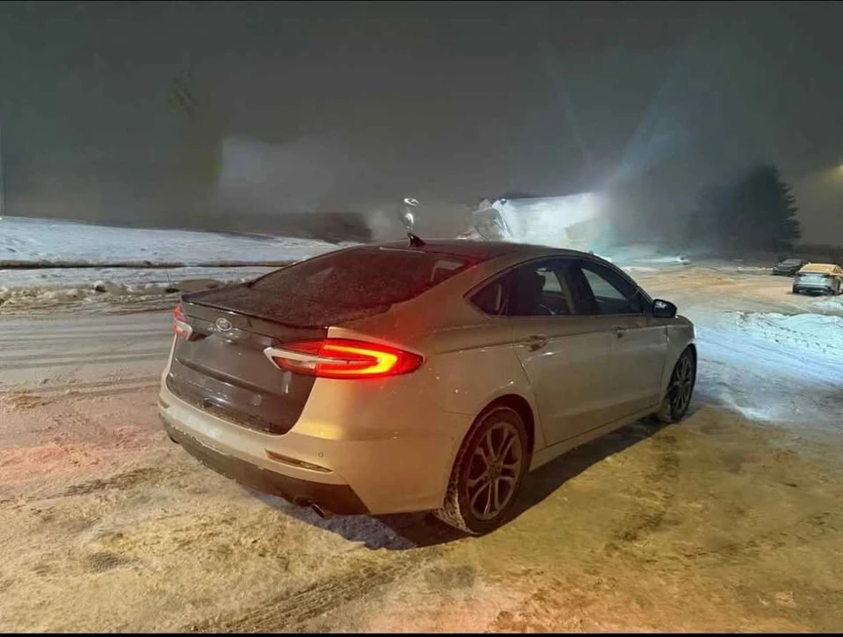 2019 Ford Fusion 2nd Gen - Image 8 of 9