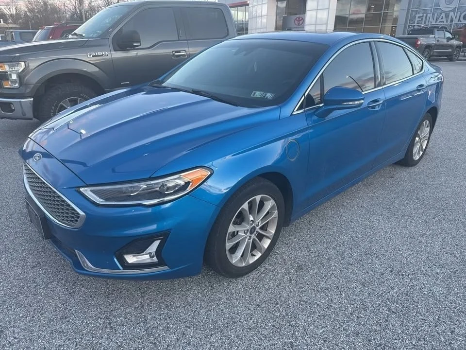 2019 Ford Fusion 2nd Gen - Image 2 of 2