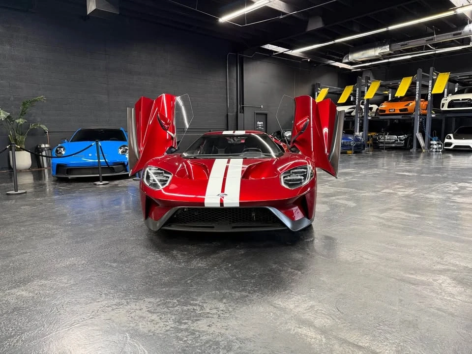 2019 Ford GT 2nd Gen - Image 2 of 20