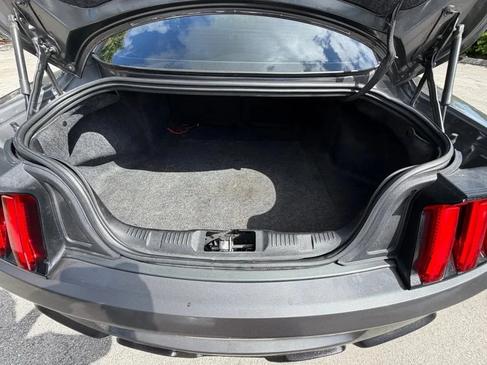 2019 Ford GT 2nd Gen - Image 19 of 20