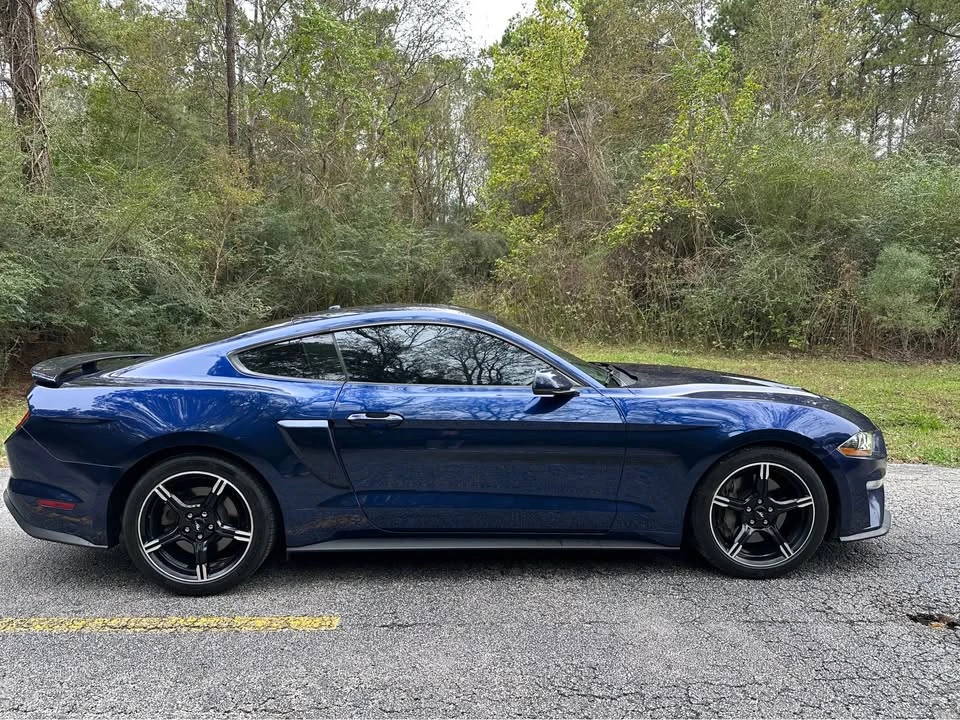2019 Ford S550 Mustang - Image 2 of 18