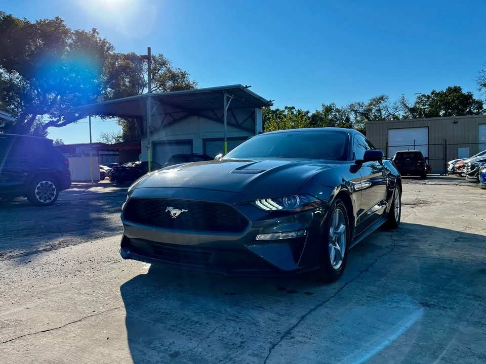 2019 Ford S550 Mustang - Image 2 of 12