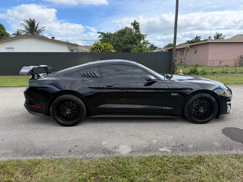 2019 Ford S550 Mustang - Image 2 of 10