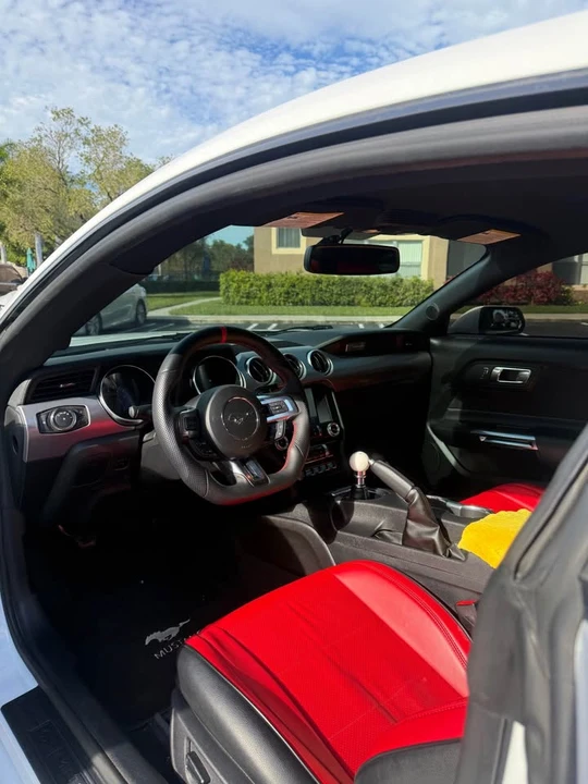 2019 Ford S550 Mustang - Image 9 of 18