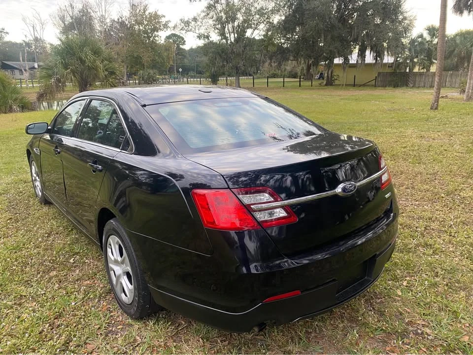 2019 Ford Taurus 6th Gen - Image 3 of 11