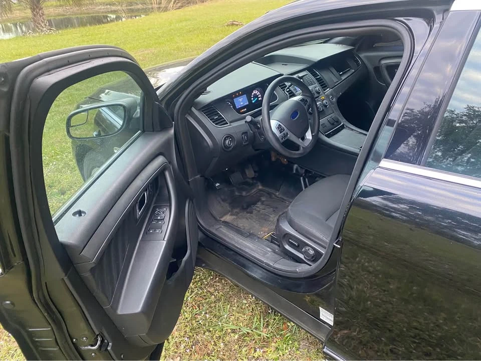 2019 Ford Taurus 6th Gen - Image 7 of 11