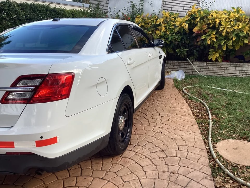 2019 Ford Taurus 6th Gen - Image 3 of 9