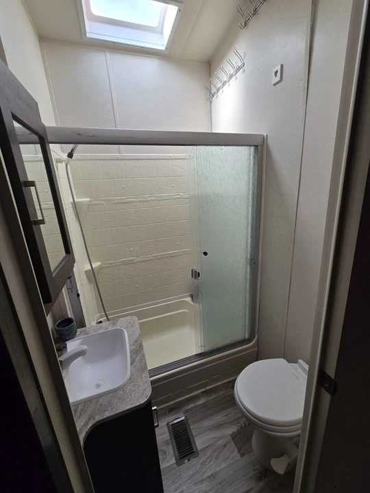 2019 Forest River - Image 13 of 18