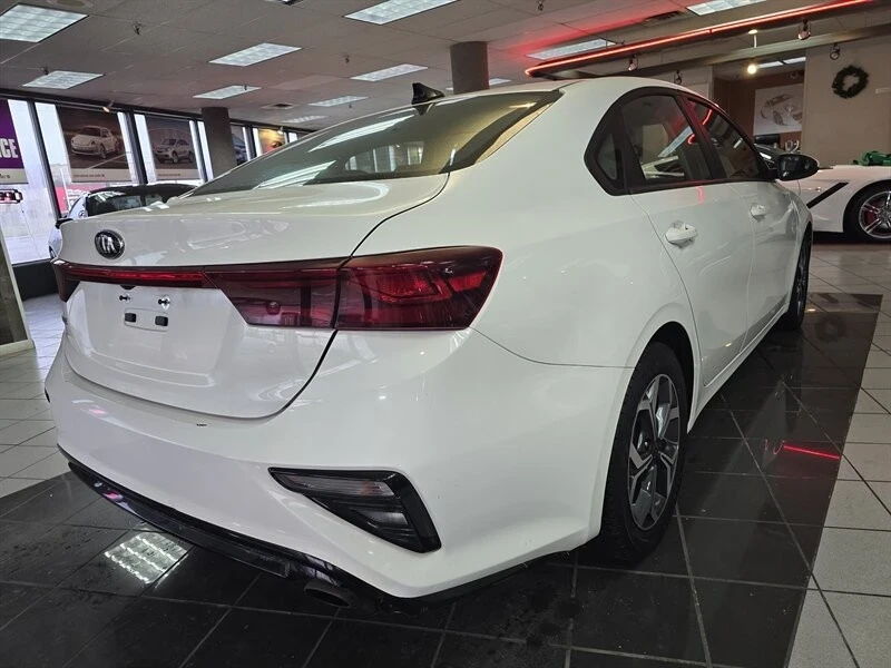2019 Kia Forte - Image 3 of 4