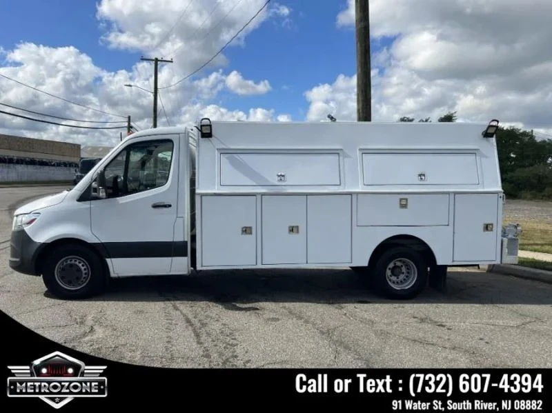 2019 Freightliner - Image 10 of 12