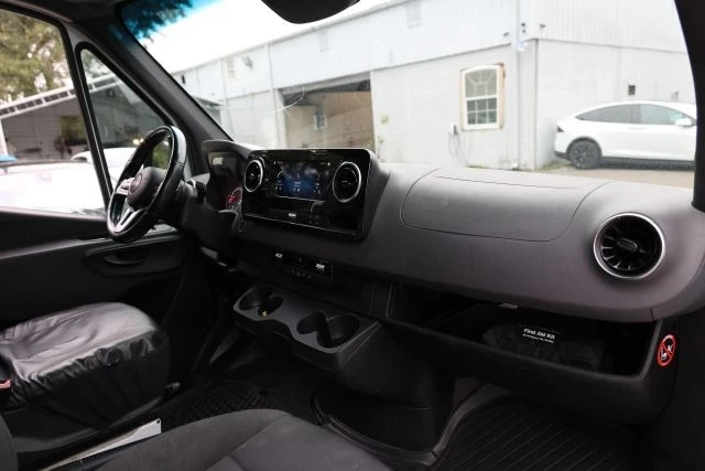 2019 Freightliner - Image 19 of 21