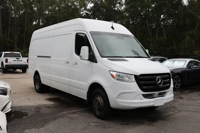 2019 Freightliner - Image 17 of 21