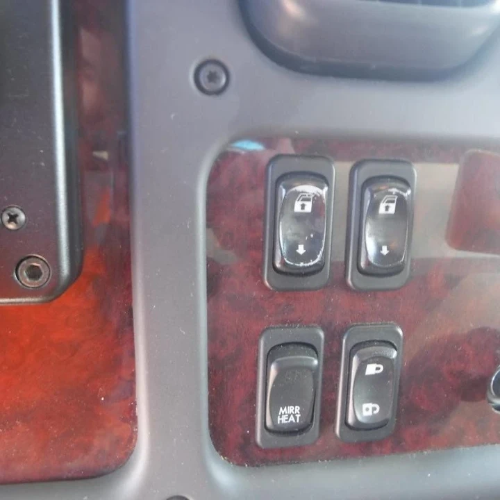 2019 Freightliner - Image 10 of 13
