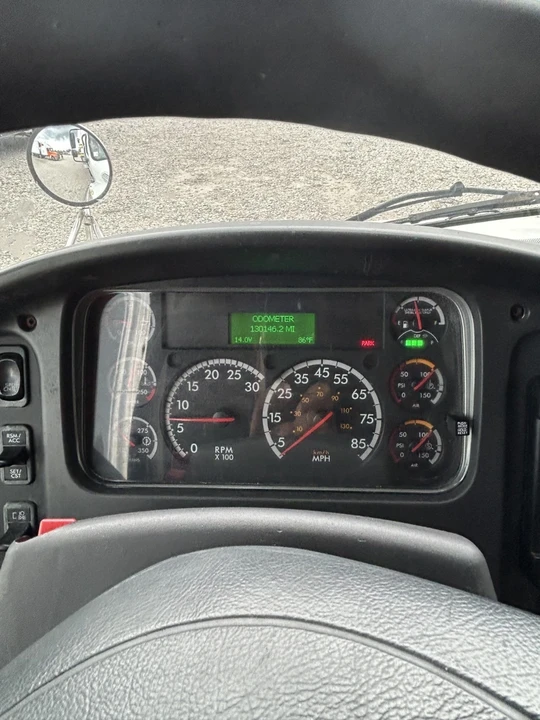 2019 Freightliner - Image 13 of 13