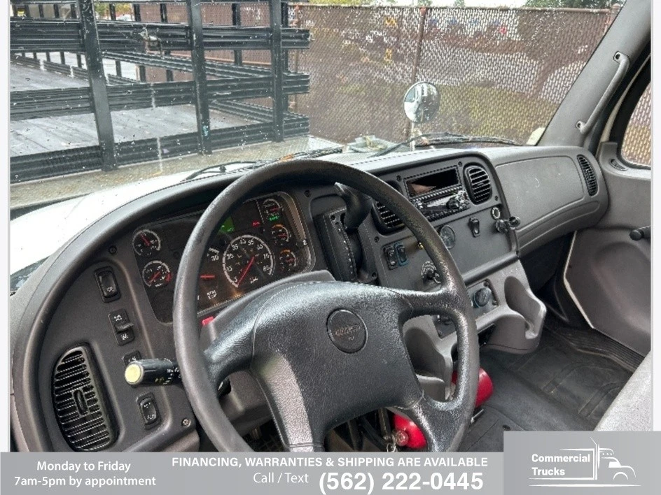 2019 Freightliner - Image 24 of 31