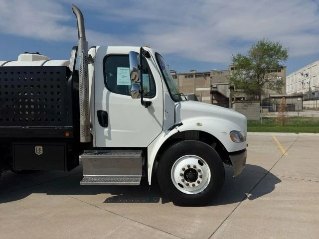 2019 Freightliner - Image 15 of 21