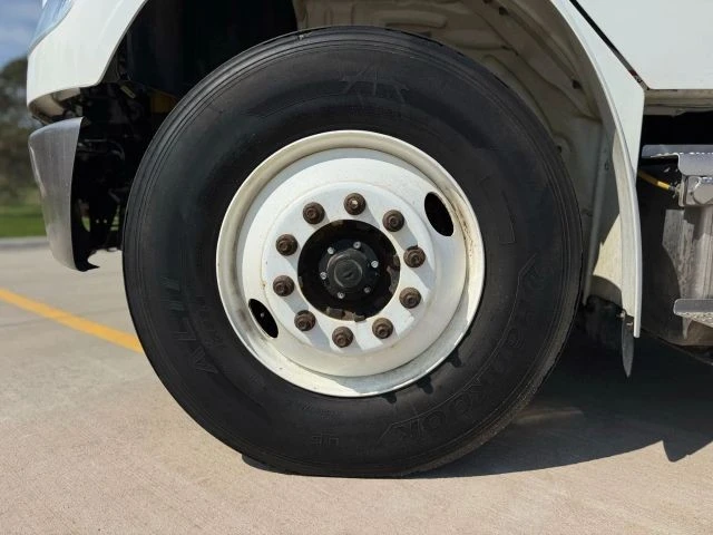 2019 Freightliner - Image 5 of 21
