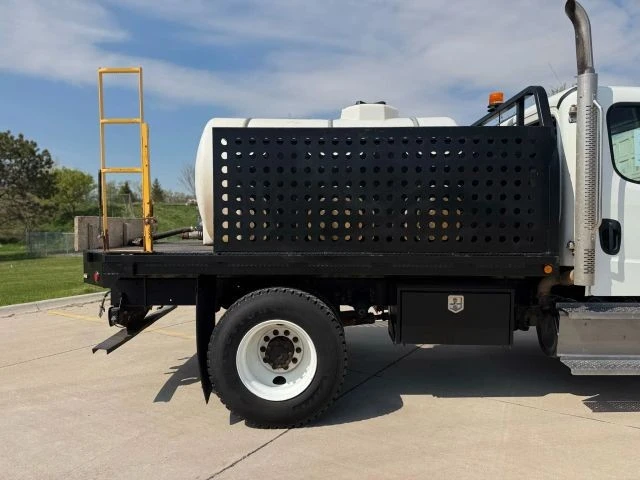 2019 Freightliner - Image 18 of 21
