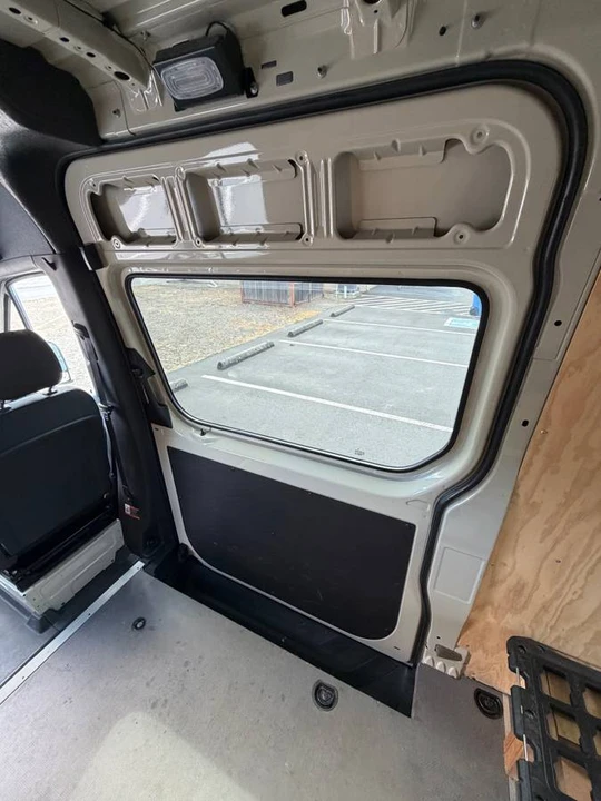 2019 Mercedes-Benz VS30 Sprinter - Image 14 of 18