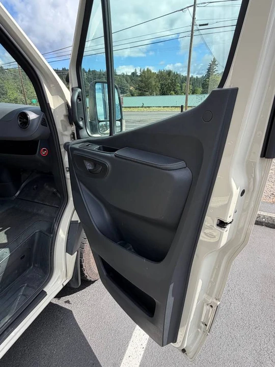 2019 Mercedes-Benz VS30 Sprinter - Image 6 of 18