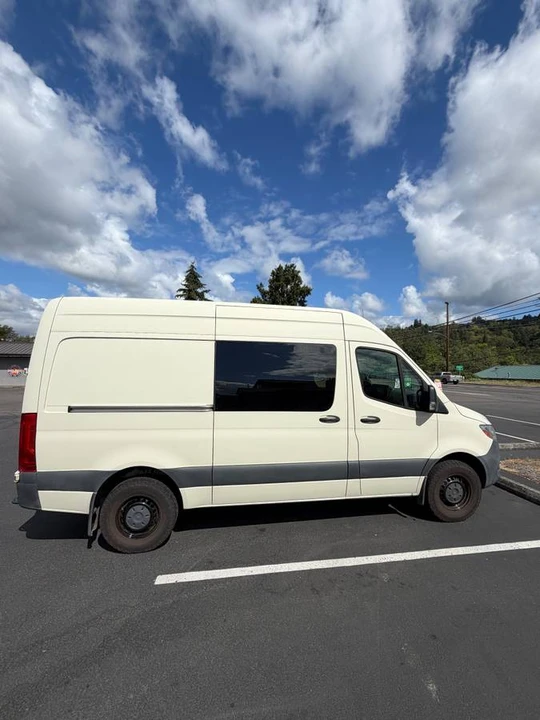 2019 Mercedes-Benz VS30 Sprinter - Image 3 of 18