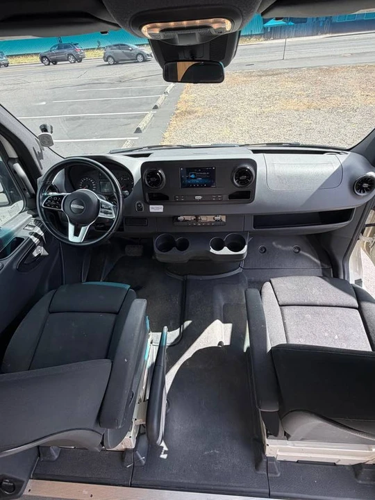 2019 Mercedes-Benz VS30 Sprinter - Image 8 of 18