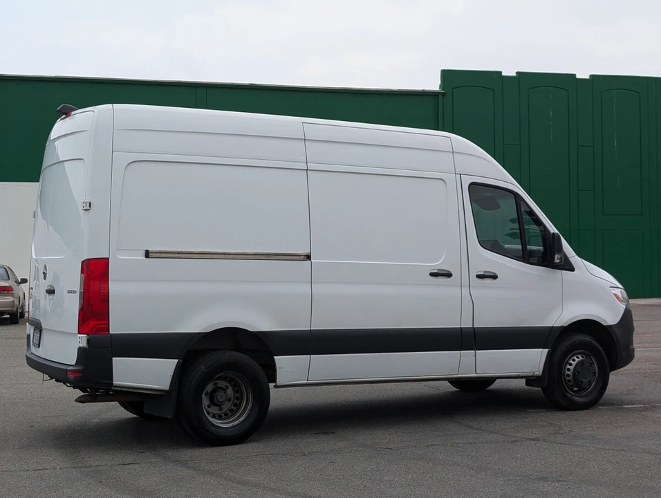 2019 Freightliner - Image 7 of 21
