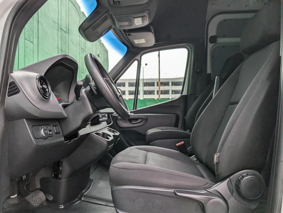 2019 Freightliner - Image 16 of 21