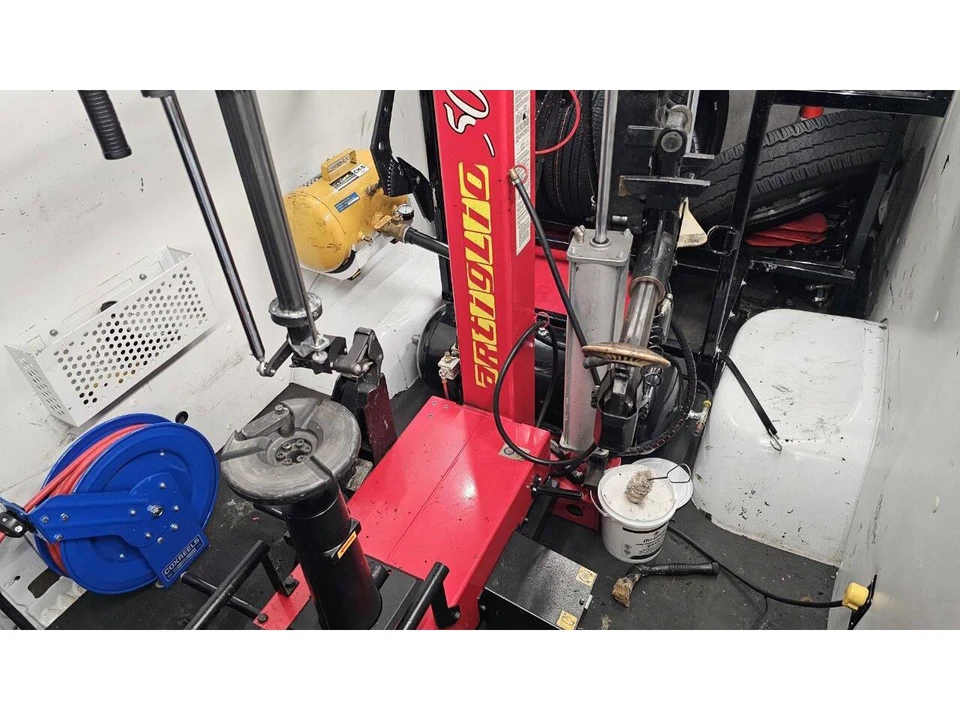 2019 Freightliner - Image 10 of 19