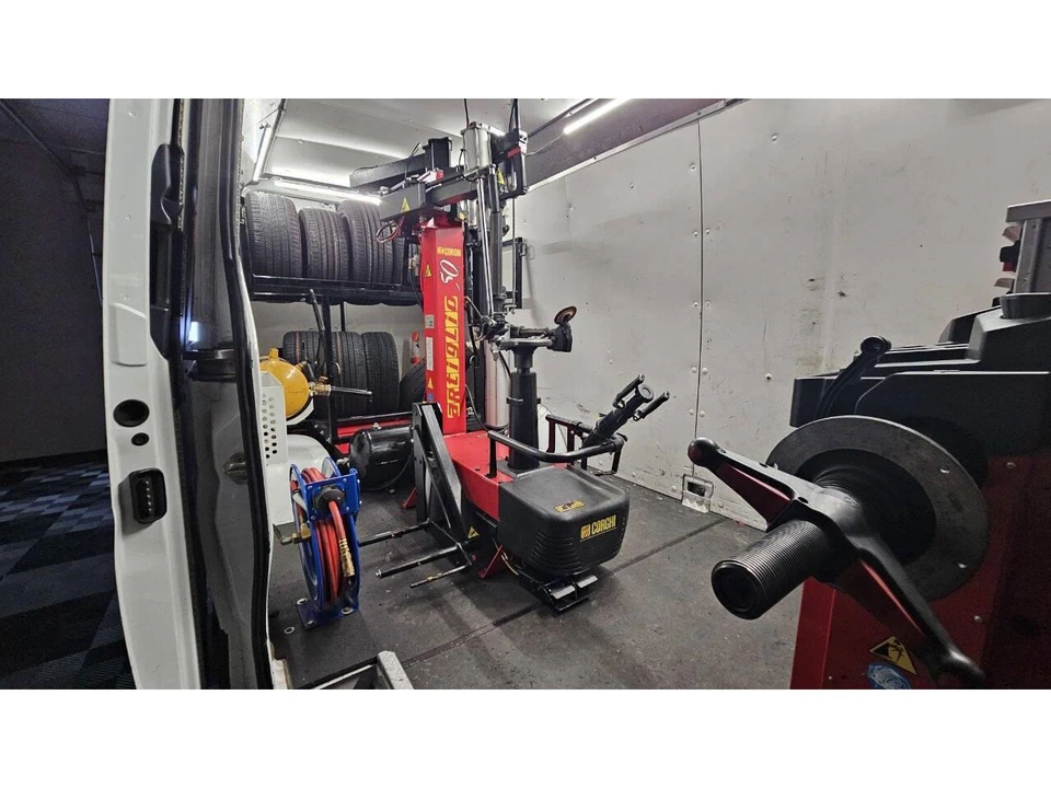 2019 Freightliner - Image 5 of 19
