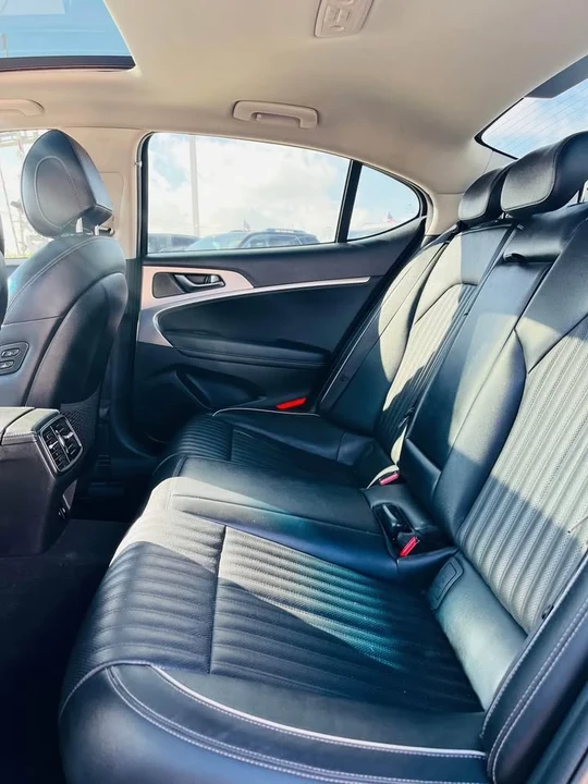 2019 Genesis G70 - Image 8 of 8