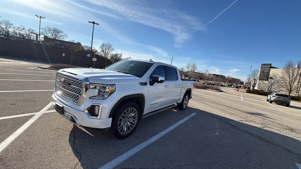 2019 GMC Sierra - Image 8 of 10