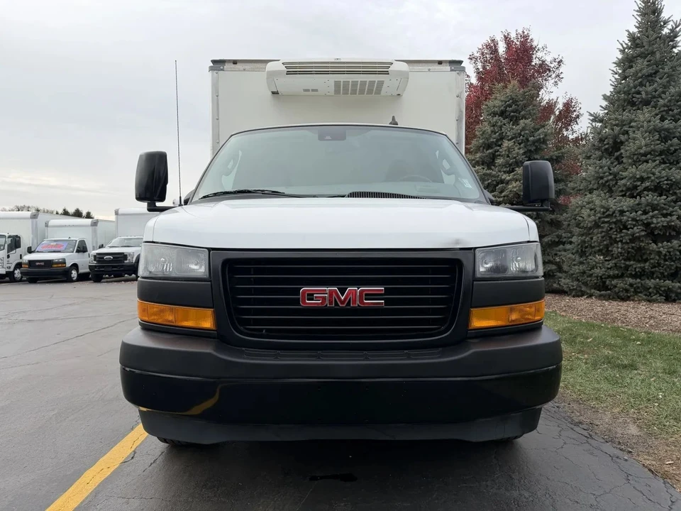 2019 GMC Sierra Heavy Duty 4th Gen - Image 4 of 21