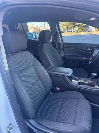 2019 GMC Acadia - Image 10 of 16