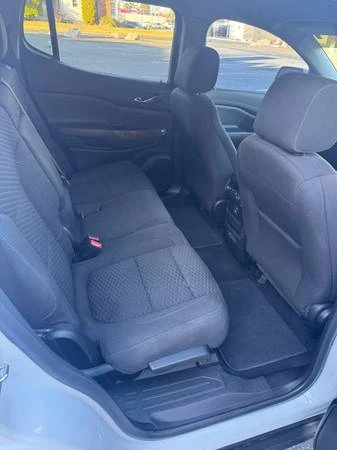 2019 GMC Acadia - Image 11 of 16