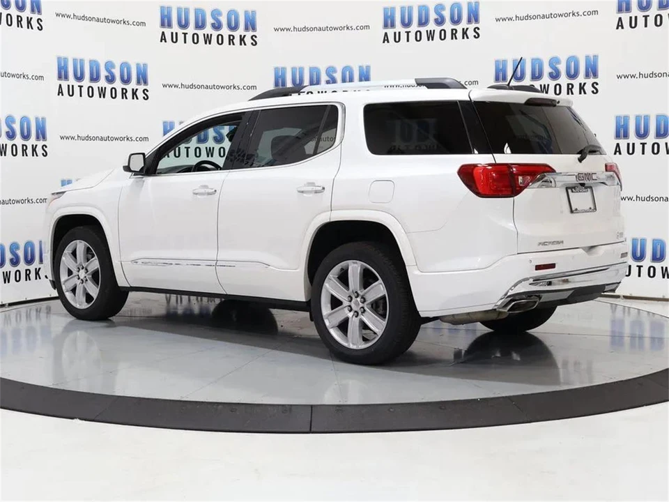 2019 GMC Acadia - Image 4 of 31