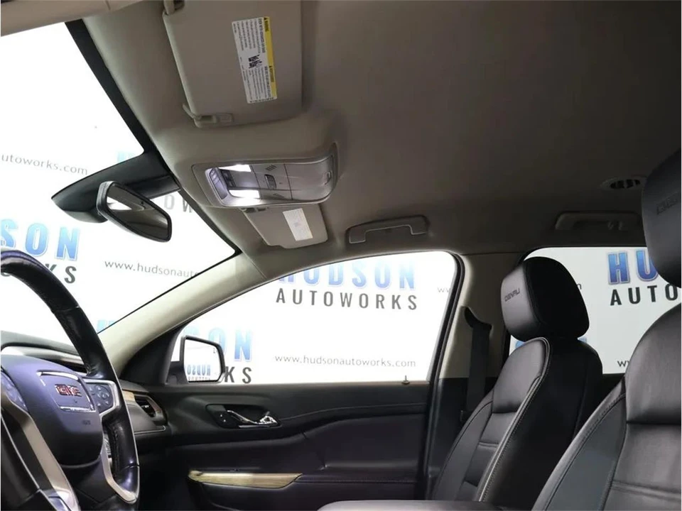 2019 GMC Acadia - Image 24 of 31